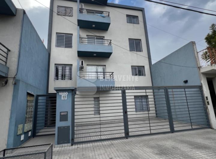 Departamento · 40m² · 2 Ambientes · 1 Cochera