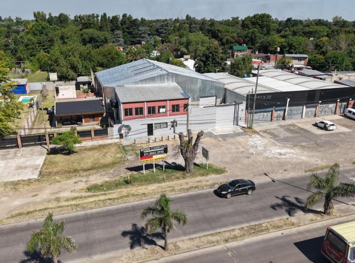 Depósito · 800m² · 1 Dormitorio