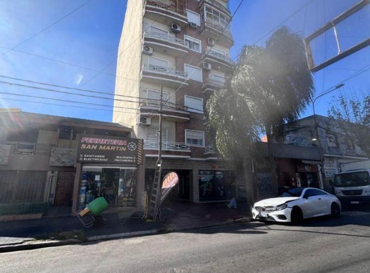 Departamento · 44m² · 2 Ambientes · 1 Cochera