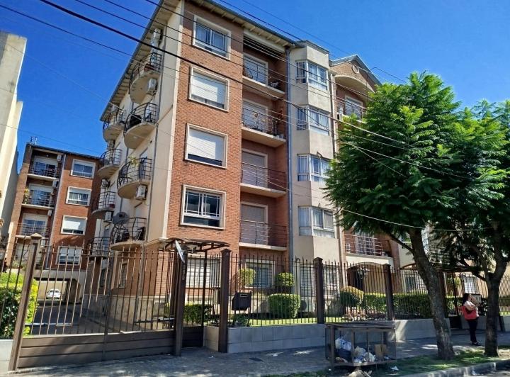 Departamento · 40m² · 2 Ambientes · 1 Cochera