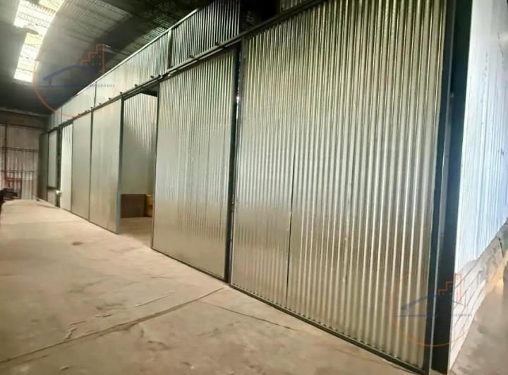 Bodega-Galpón · 150m²