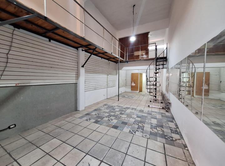 Local comercial · 75m² · 2 Ambientes
