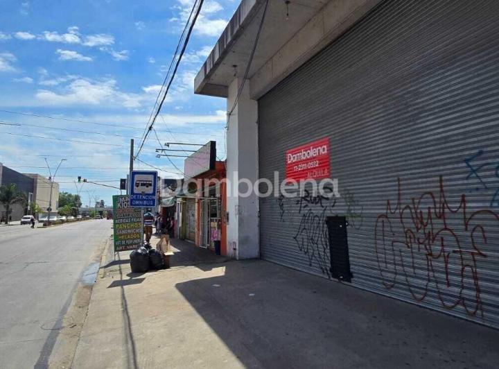 Local comercial · 192m²