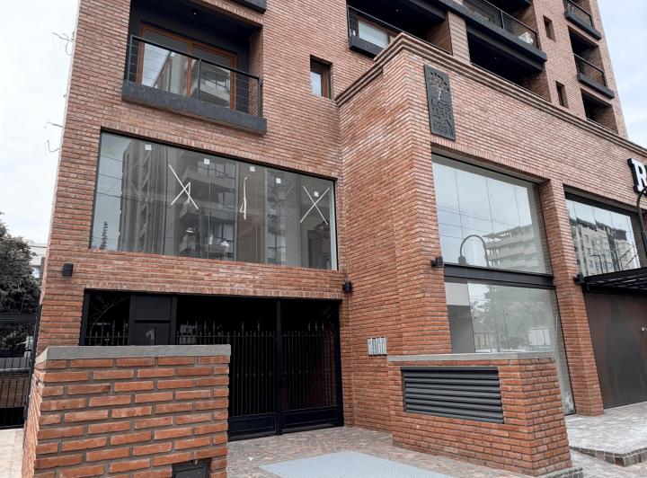Local comercial · 122m² · 2 Ambientes