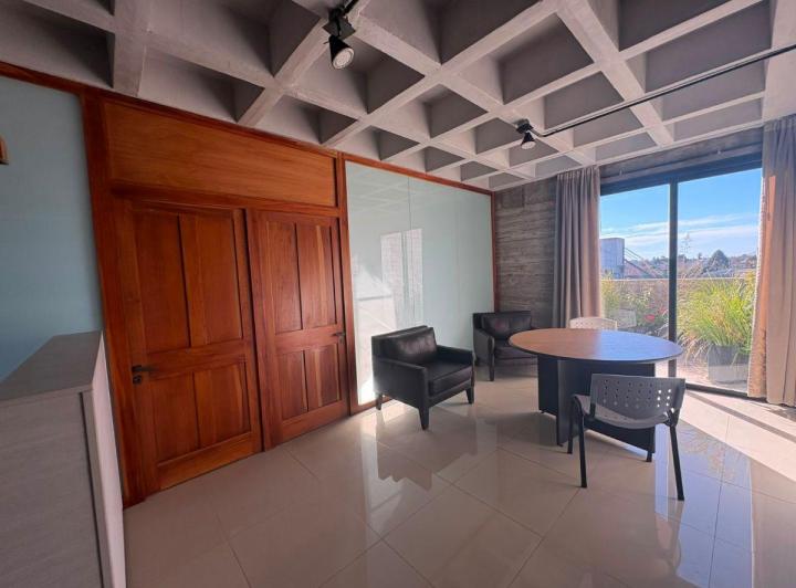Oficina comercial · 110m² · 4 Ambientes