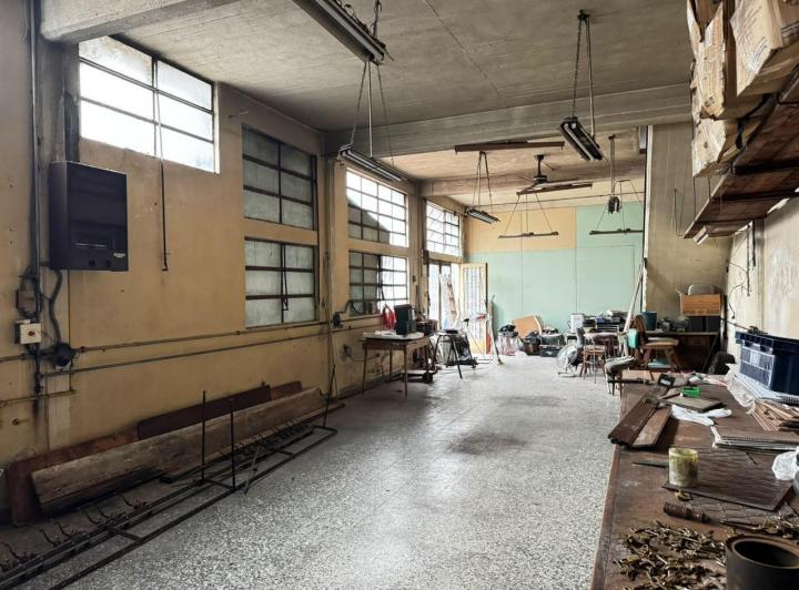 Bodega-Galpón · 180m²