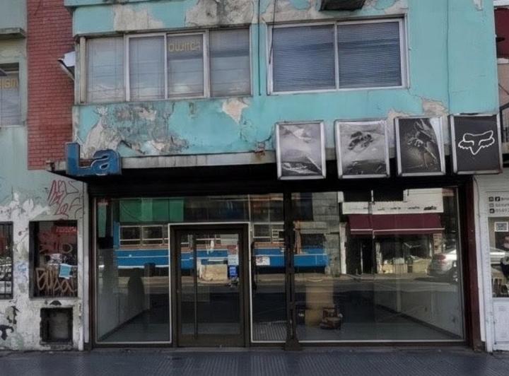 Local comercial · 478m² · 1 Ambiente