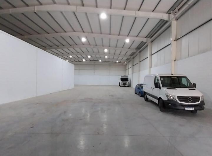 Bodega-Galpón · 870m²