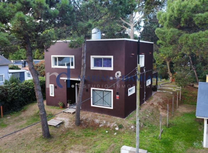 Casa · 160m² · 4 Ambientes