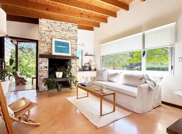 Casa · 120m² · 4 Ambientes · 2 Cocheras