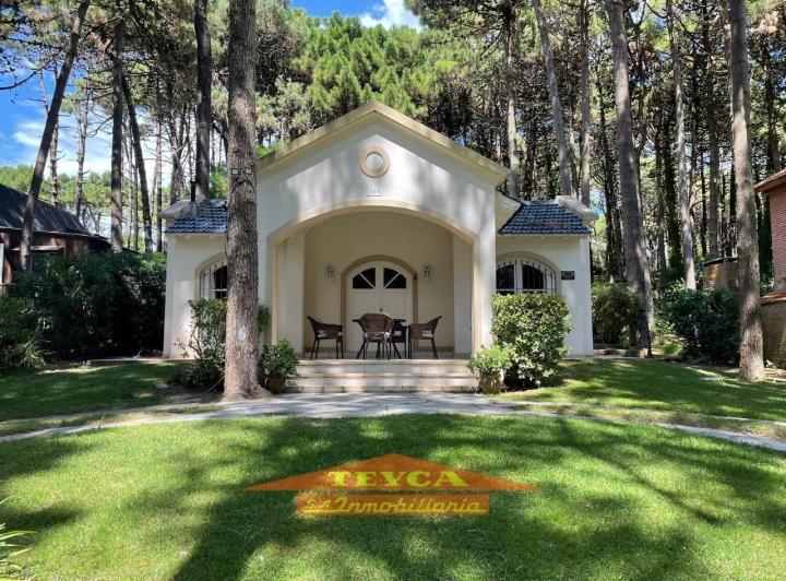 Casa · 160m² · 4 Ambientes