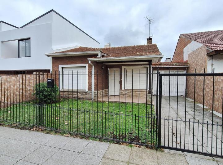 Casa · 134m² · 4 Ambientes · 1 Cochera
