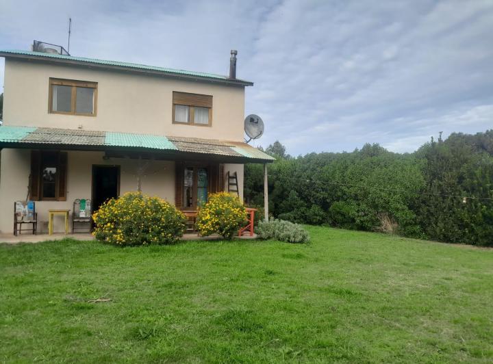 Casa · 100m² · 3 Ambientes · 1 Cochera