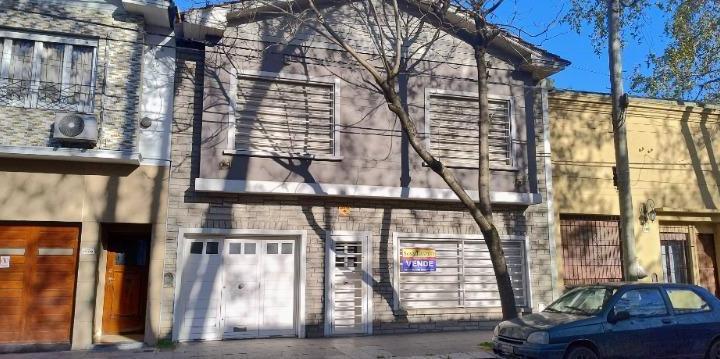 Casa · 189m² · 5 Ambientes · 1 Cochera
