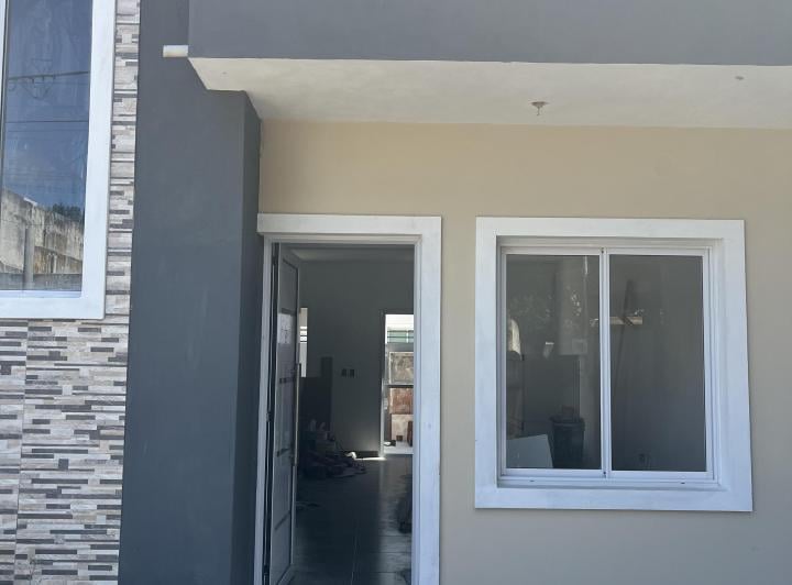 Casa · 70m² · 4 Ambientes · 2 Cocheras