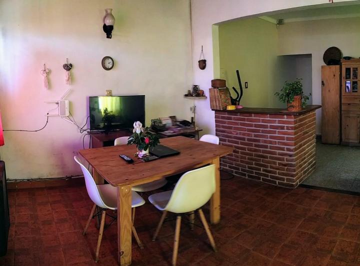 Casa · 83m² · 3 Ambientes · 1 Cochera