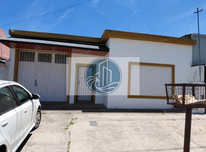 Casa · 80m² · 3 Ambientes · 1 Cochera