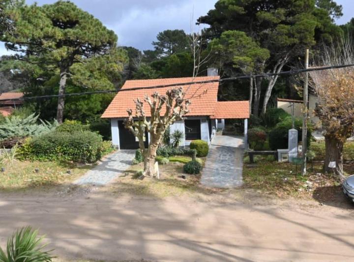Casa · 120m² · 5 Ambientes · 1 Cochera