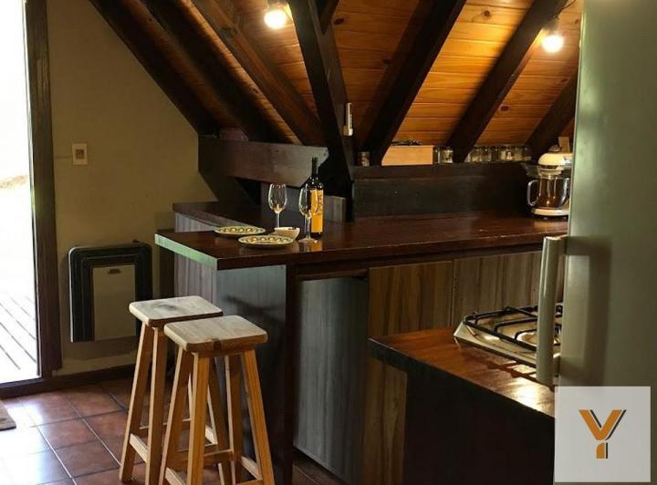 Casa · 225m² · 7 Ambientes · 2 Cocheras