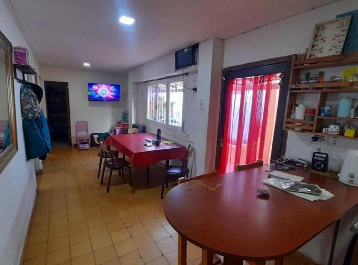 Casa · 100m² · 7 Ambientes