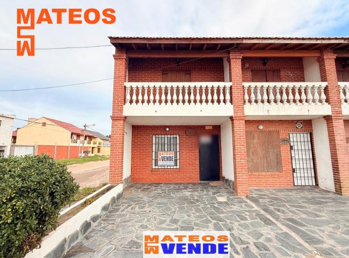 Casa · 45m² · 4 Ambientes · 1 Cochera
