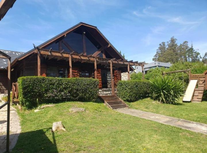 Casa · 118m² · 4 Ambientes · 1 Cochera