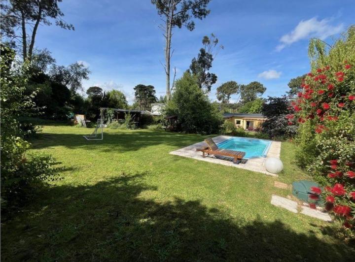 Casa · 110m² · 3 Ambientes · 1 Cochera