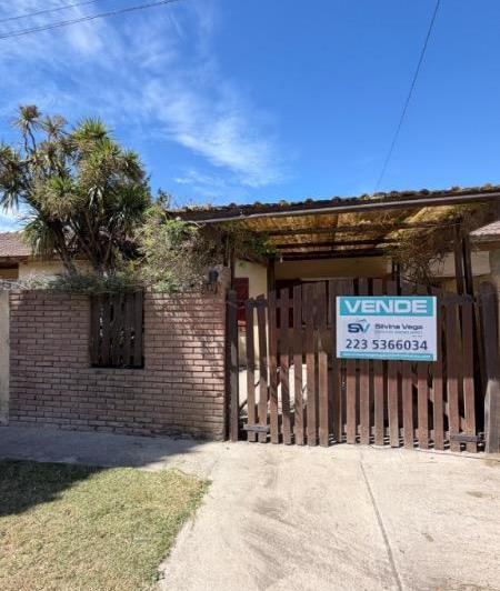 Casa · 85m² · 3 Ambientes · 1 Cochera