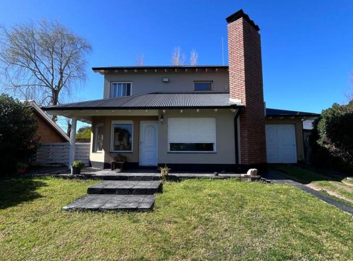 Casa · 111m² · 5 Ambientes