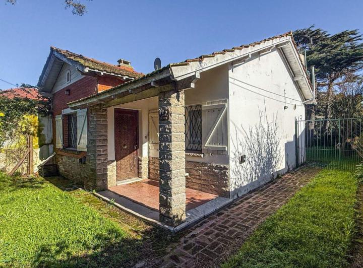 Casa · 68m² · 3 Ambientes · 1 Cochera