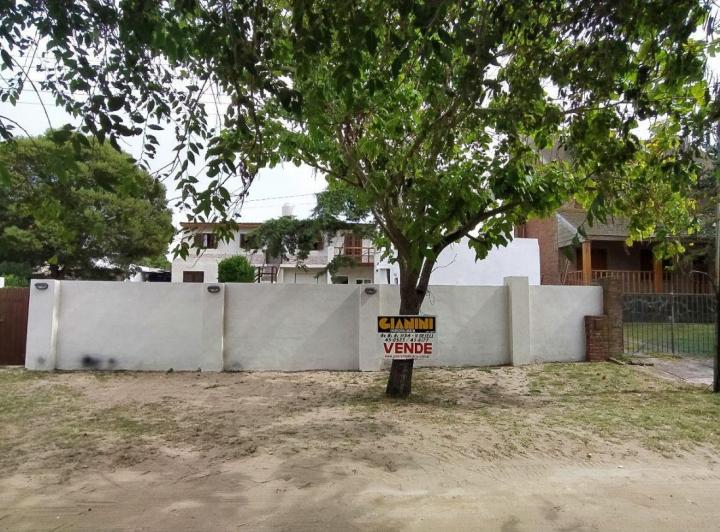 Casa · 145m² · 7 Ambientes