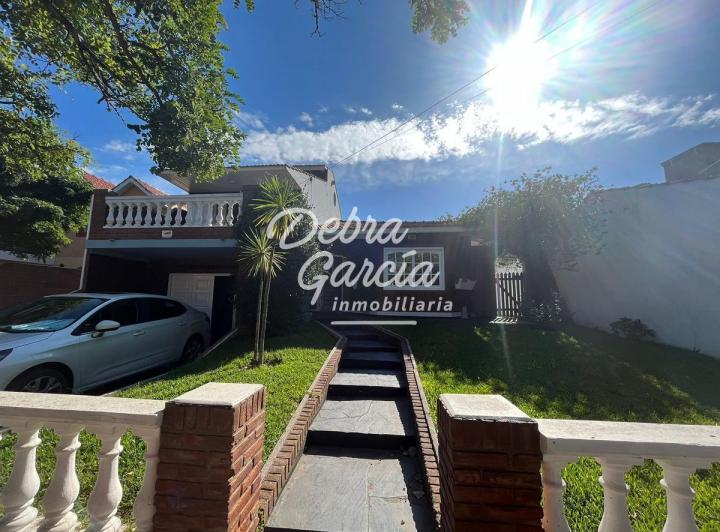 Casa · 133m² · 4 Ambientes · 1 Cochera