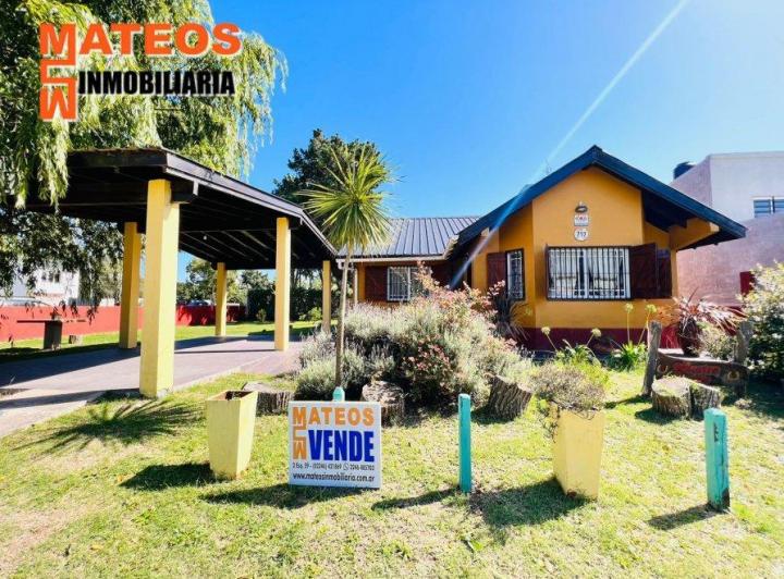 Casa · 70m² · 4 Ambientes · 1 Cochera
