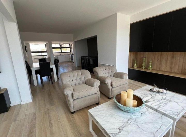 Casa · 154ha · 5 Ambientes