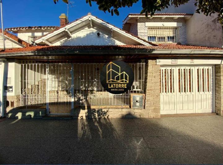 Casa · 110m² · 3 Ambientes · 1 Cochera