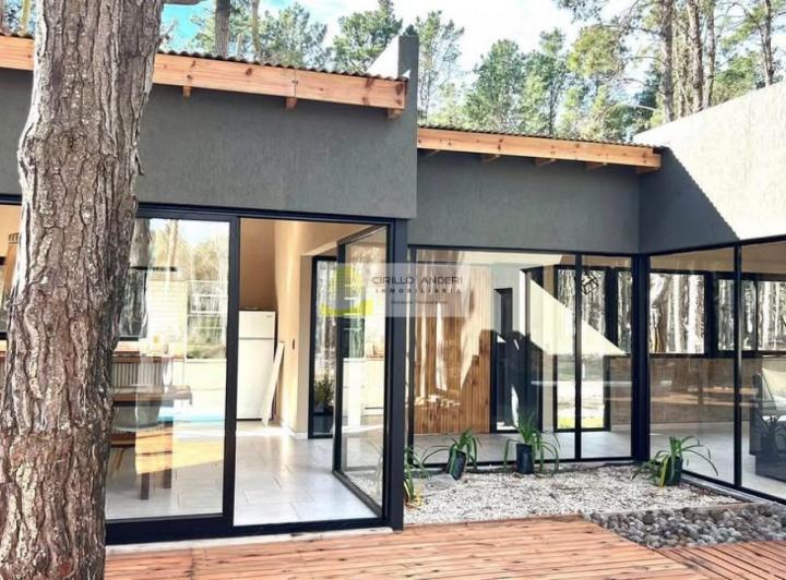 Casa · 190m² · 4 Ambientes