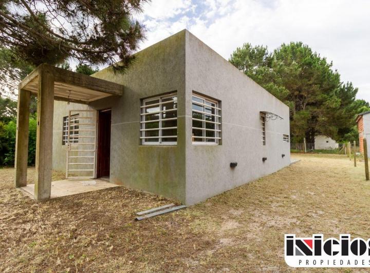 Casa · 1m² · 3 Ambientes · 1 Cochera