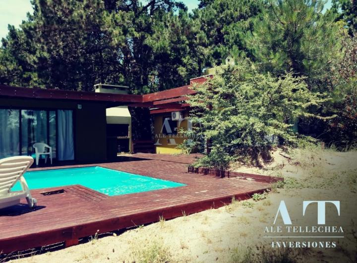 Casa · 130m² · 5 Ambientes · 1 Cochera