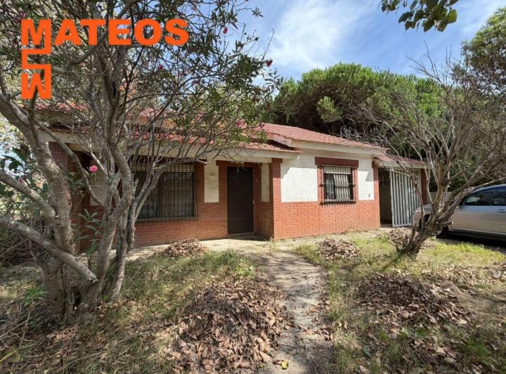 Casa · 78m² · 4 Ambientes · 1 Cochera