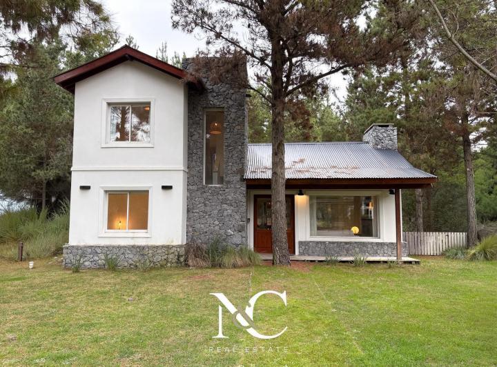 Casa · 150m² · 5 Ambientes