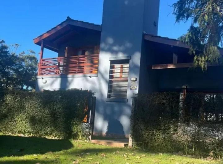 Casa · 206m² · 3 Ambientes · 1 Cochera