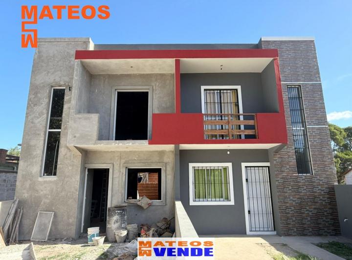 Casa · 60m² · 3 Ambientes · 1 Cochera