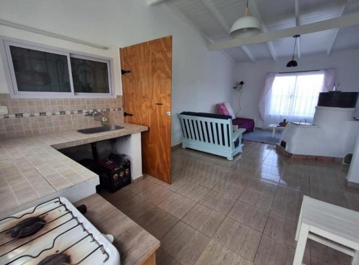 Casa · 80m² · 2 Ambientes · 2 Cocheras