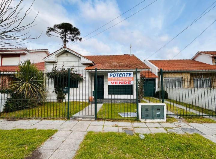 Casa · 130m² · 3 Ambientes · 1 Cochera