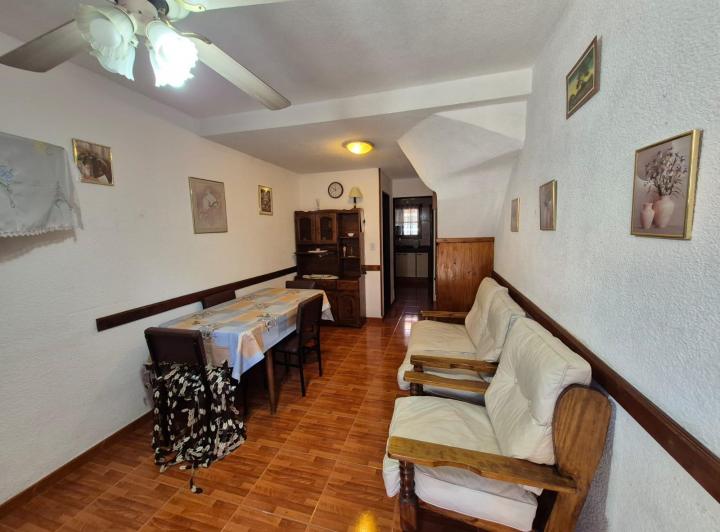 Casa · 53m² · 4 Ambientes · 1 Cochera