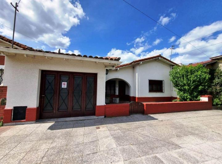 Casa · 148m² · 3 Ambientes · 1 Cochera