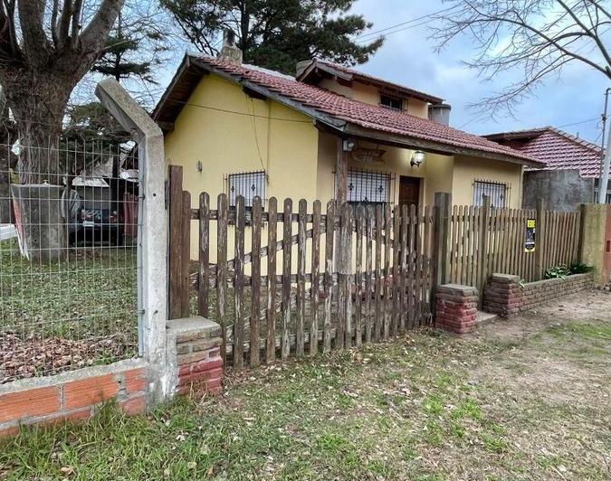 Casa · 60m² · 3 Ambientes · 1 Cochera