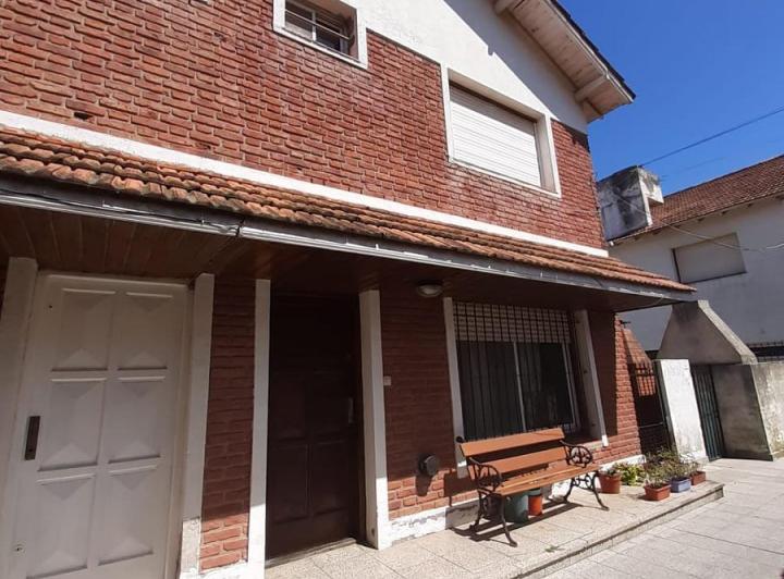 Casa · 468m²