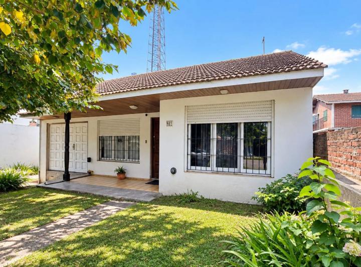 Casa · 170m² · 7 Ambientes