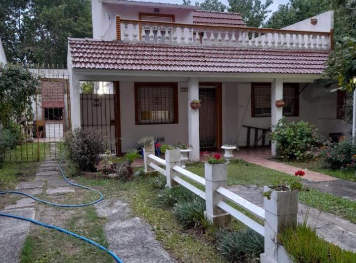 Casa · 132m² · 5 Ambientes · 3 Cocheras